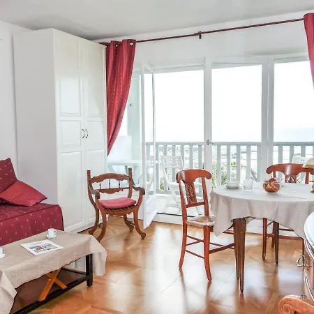 Apartment Le Parc De La Jacotte-3 By Interhome *